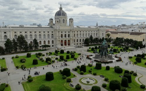 Výhled ze střechy na protější Kunsthistorisches Museum